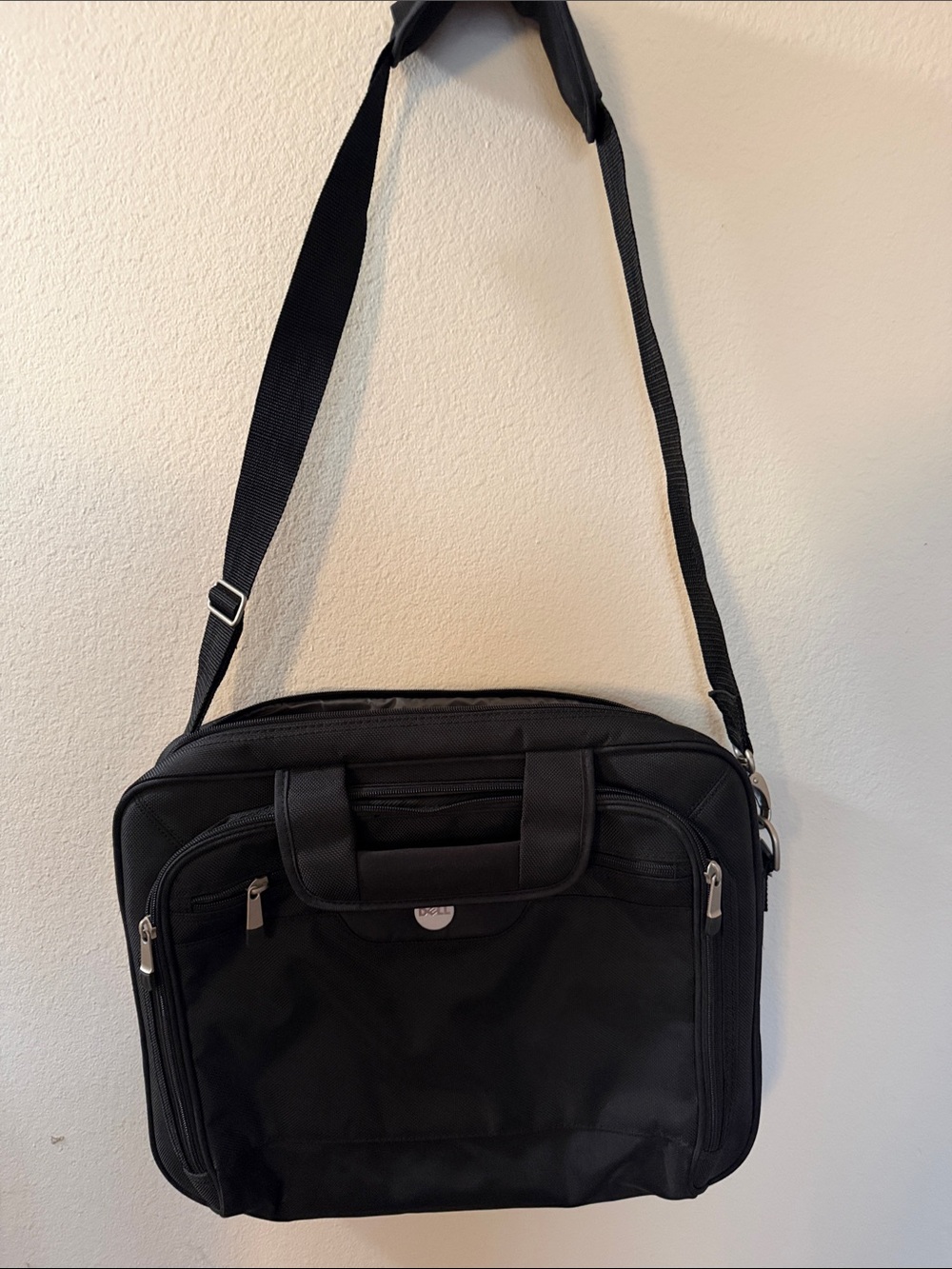 Dell Black laptop Messenger Bag